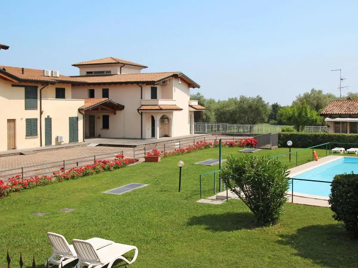 Apartment Colombaro Nuovo-5 By Interhome location